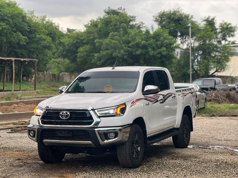 Toyota Prado 2022